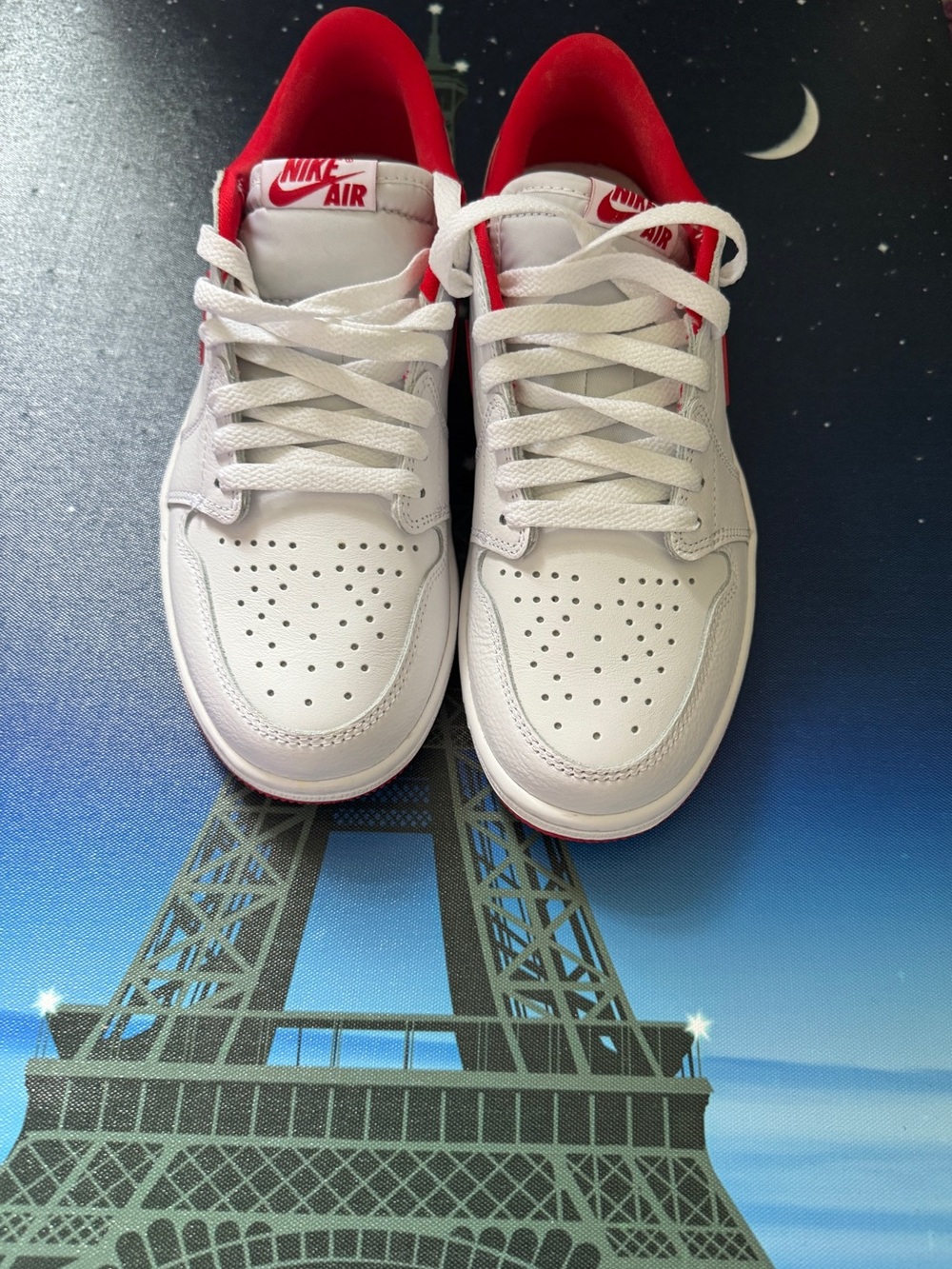 Nike Air Jordan 1 Low Retro OG "White Thunder" sneakers in Women’s 10/ Men’s 8
